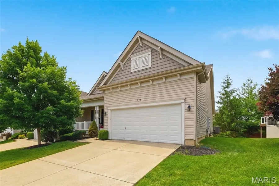 1431 Colonial Drive, Saint Charles, MO 63304 - #2