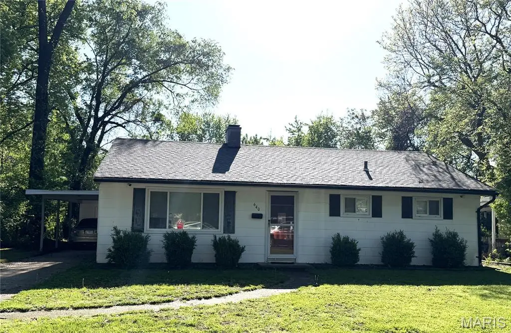 640 Devonshire Drive, Belleville, IL 62226 - #1