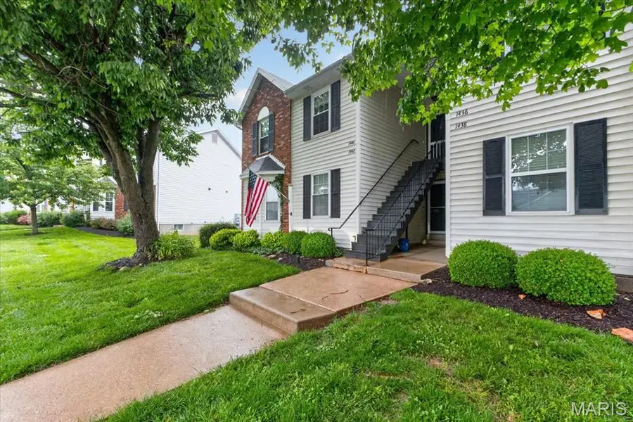 1440 Surrey Lane, Saint Peters, MO 63304 - #3