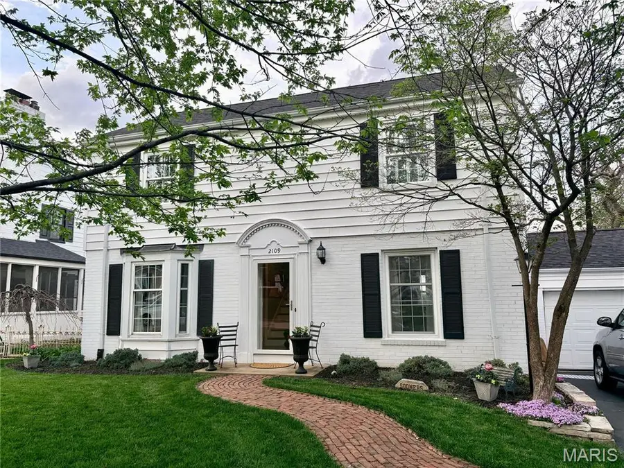 2109 Briargate Lane, Saint Louis, MO 63122 - #2