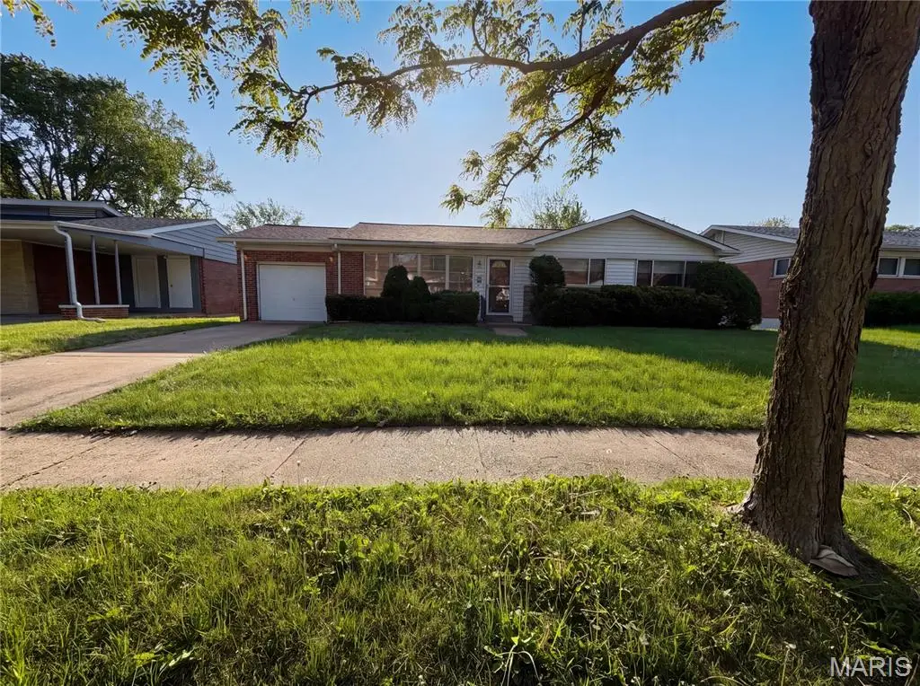 1136 Burch Lane, Saint Louis, MO 63130 - #1