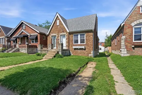 6415 Blow Street, St Louis, MO 63109