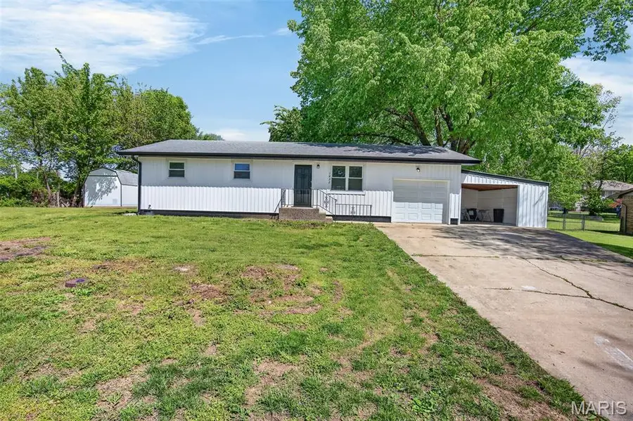 1432 Ronald Drive, Lebanon, MO 65536 - #3