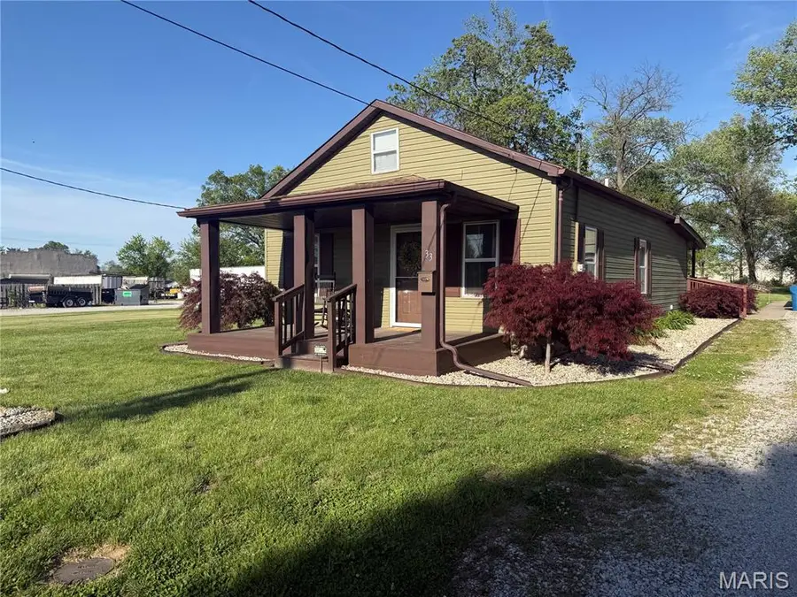 33 S Williams Street, Cottage Hills, IL 62018 - #2