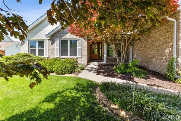 30 Richland Court, St Charles, MO 63304