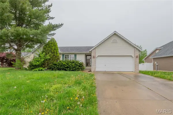10 Arbor Springs, Troy, IL 62294