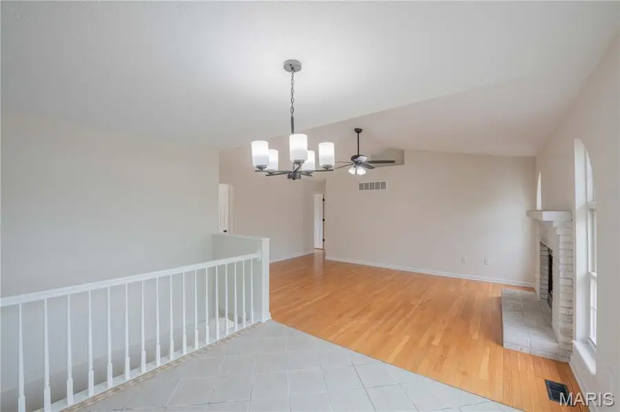 10 Arbor Springs, Troy, IL 62294 - #3