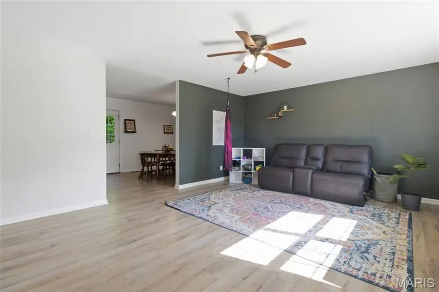 24441 Trolley Lane, Saint Robert, MO 65584 - #2