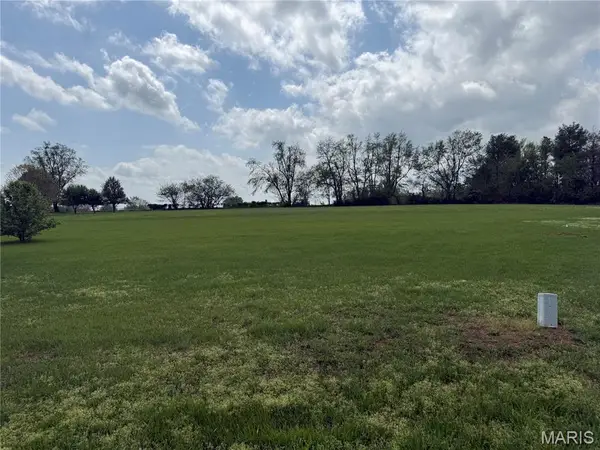 6 Stone Creek, Farmington, MO 63640