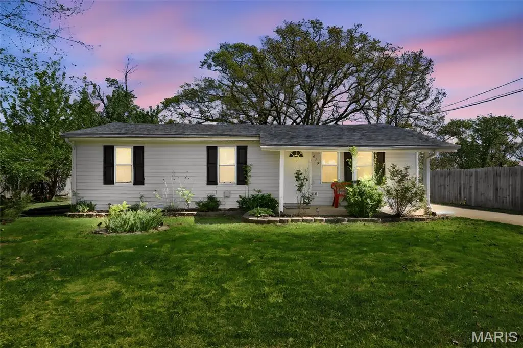 879 Twin Oak Drive, Hillsboro, MO 63050 - #1