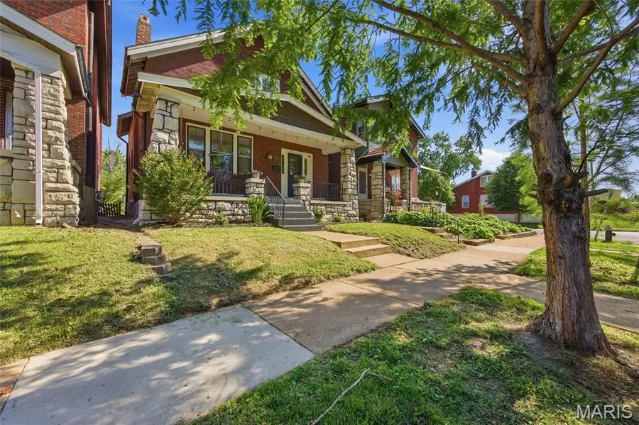 5221 Delor Street, Saint Louis, MO 63109 - #2