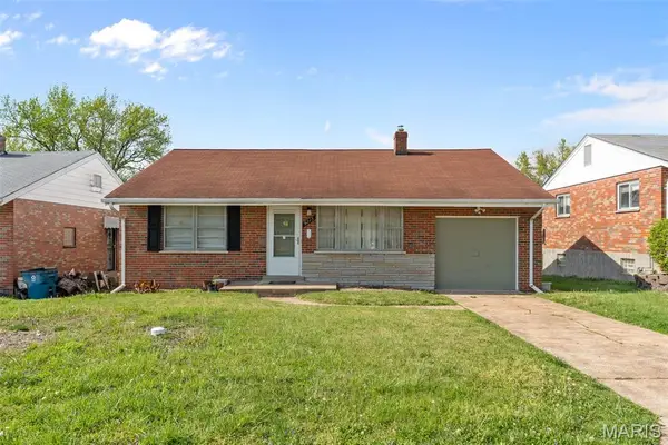 9213 Ranch Meadows Drive, St Louis, MO 63136