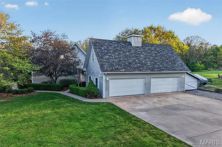 23233 Paradise Drive, Lebanon, MO 65536 - #3