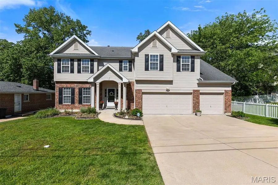 2443 Cecelia Avenue, Brentwood, MO 63144 - #2