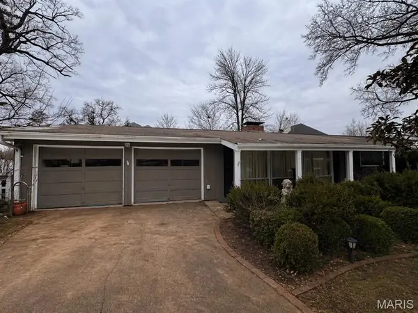 1507 Windridge Drive, St Louis, MO 63131