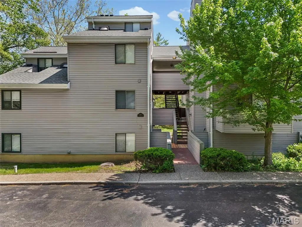1307 Prospect Village Lane #F, Ballwin, MO 63021 - #1