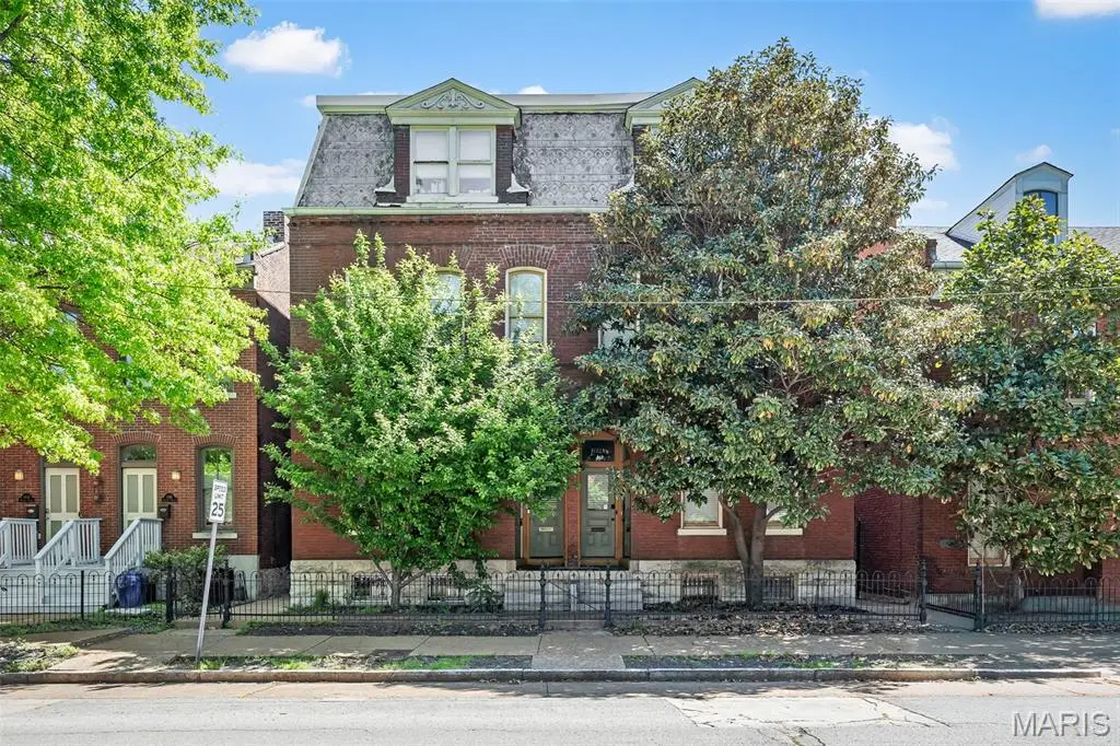1420 Dolman Street, Saint Louis, MO 63104 - #1