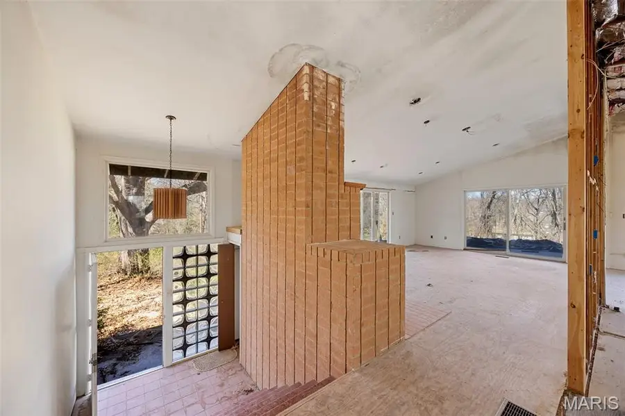 1400 Hudson Road, Saint Louis, MO 63135 - #2