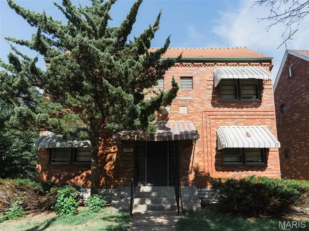 4000 S Spring Avenue, Saint Louis, MO 63116 - #1