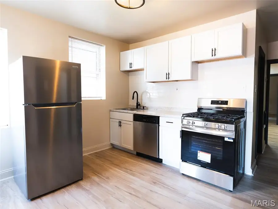 4000 S Spring Avenue, Saint Louis, MO 63116 - #3