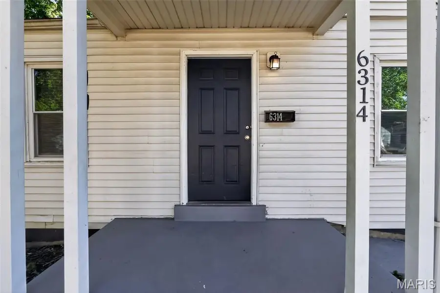 6314 Peurifoy Avenue, Saint Louis, MO 63134 - #2