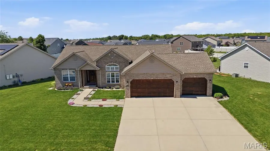 2742 London Lane, Shiloh, IL 62221 - #3