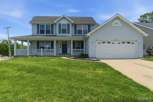 1300 Presidents Landing Drive, O'Fallon, MO 63366