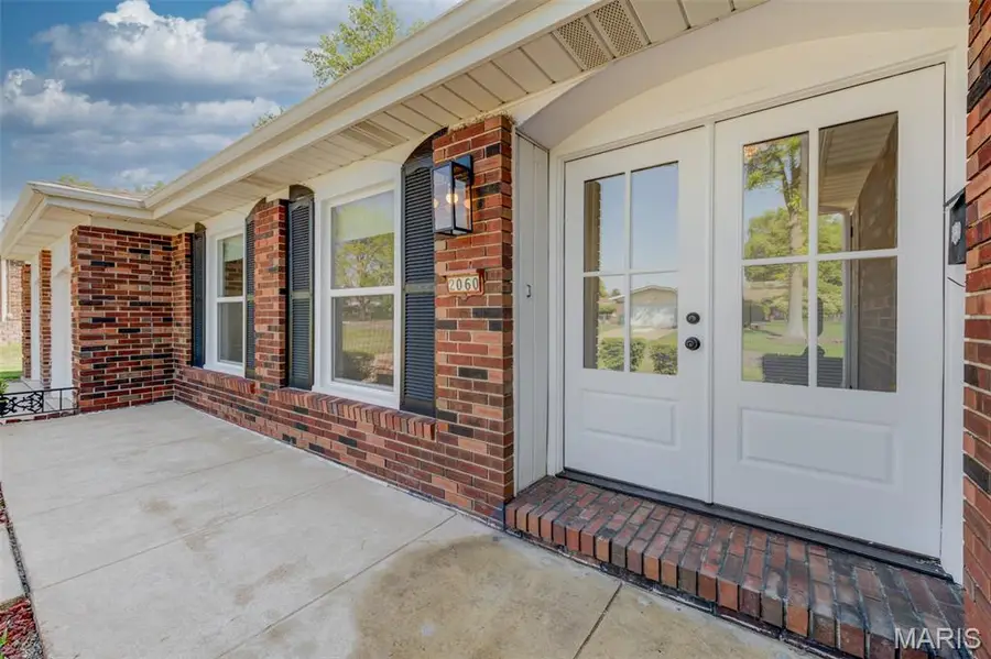 2060 Aqueduct Drive, Florissant, MO 63033 - #2