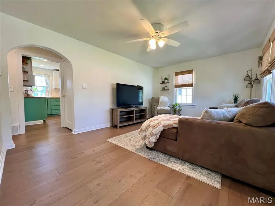 306 S Waters Street, Perryville, MO 63775 - #3