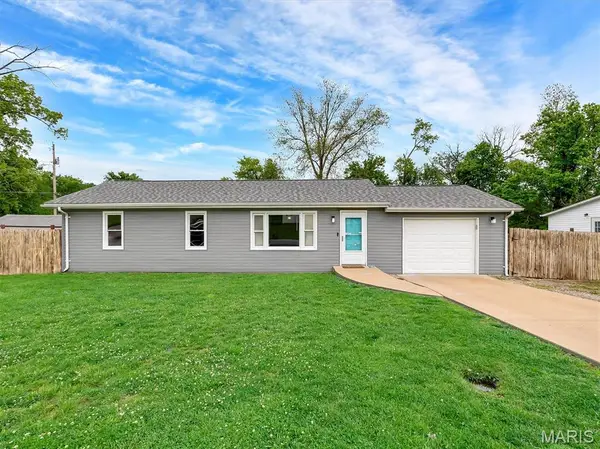 9302 Valley Lane, Pevely, MO 63070