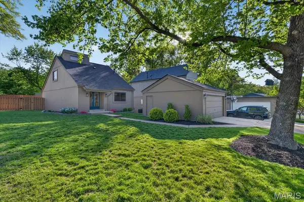 941 Woodside Village Lane, Manchester, MO 63021