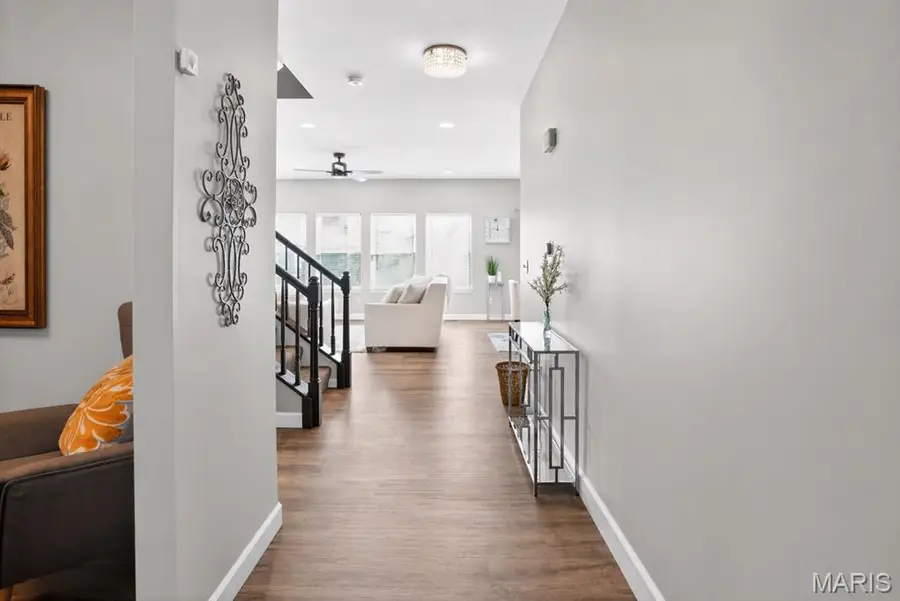 153 Berry Manor Circle, Saint Peters, MO 63376 - #2