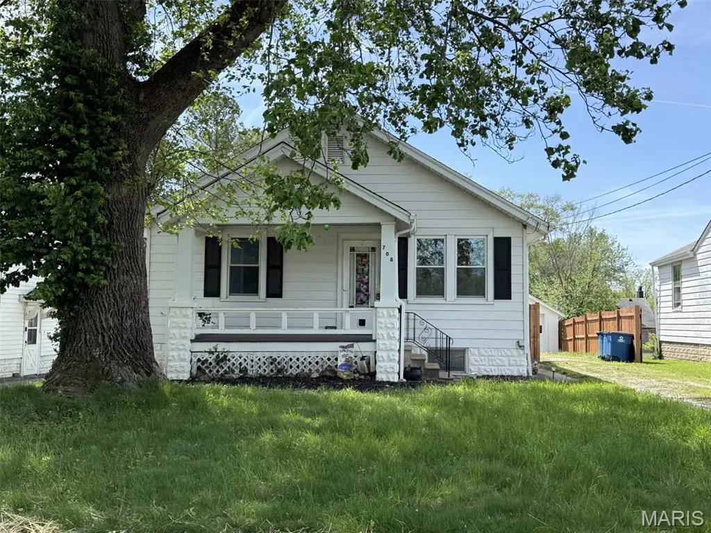 708 Gilbert Street, Swansea, IL 62226 - #1