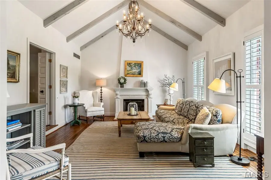 11101 Hermitage Hill Road, Frontenac, MO 63131 - #2