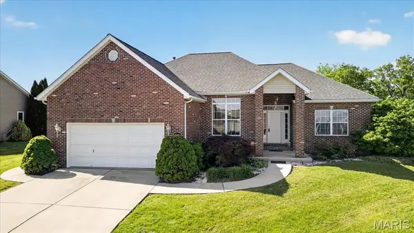 616 Manor Lane, Millstadt, IL 62260