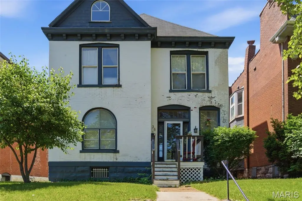 3810 Arsenal Street, Saint Louis, MO 63116 - #1