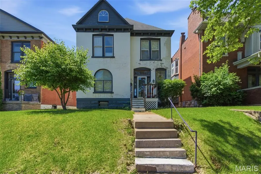 3810 Arsenal Street, Saint Louis, MO 63116 - #2