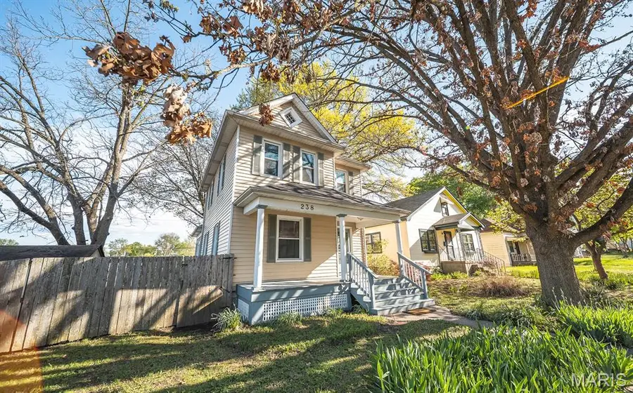 238 Houston Street, Saint Charles, MO 63301 - #3