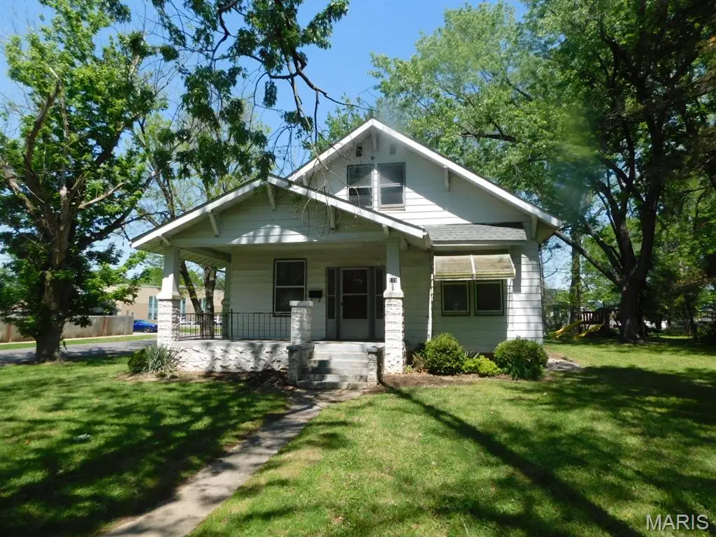 119 W Washington Street, Caseyville, IL 62232 - #1