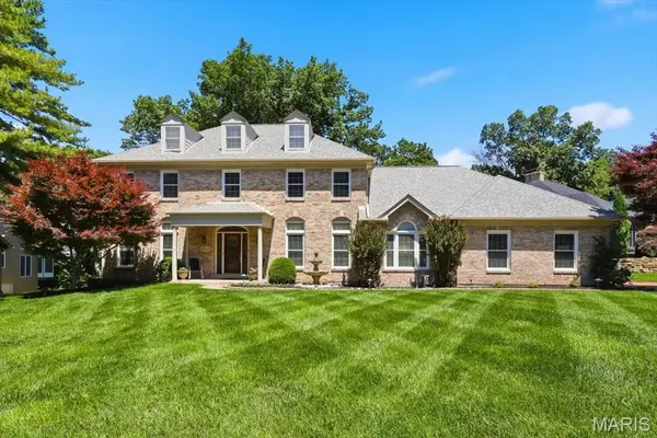 2013 La Chelle Court, St Louis, MO 63146