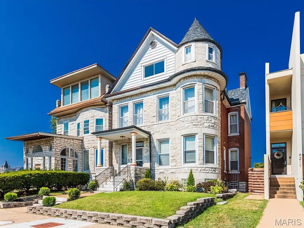 4213 Washington Boulevard, Saint Louis, MO 63108 - #1