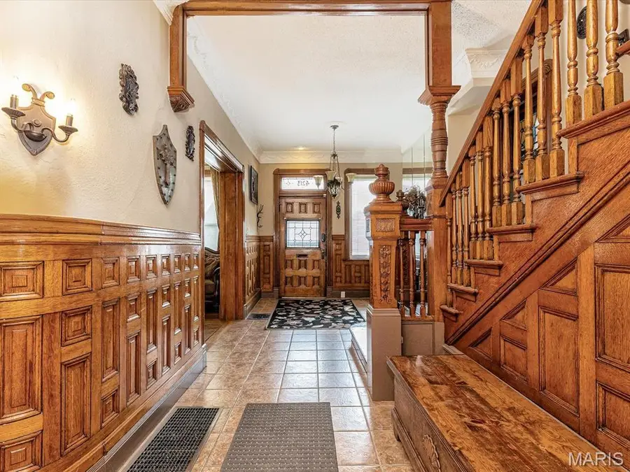 4213 Washington Boulevard, Saint Louis, MO 63108 - #2