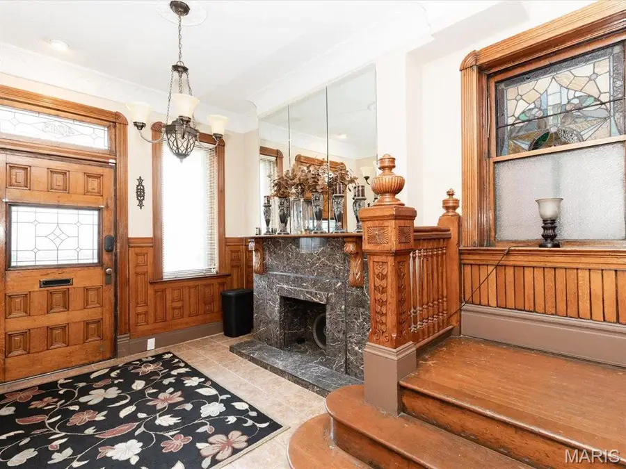 4213 Washington Boulevard, Saint Louis, MO 63108 - #3