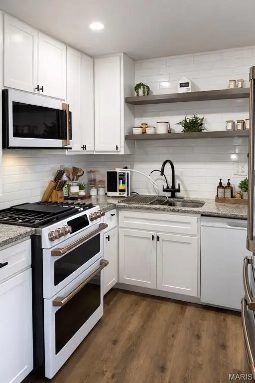 3904 Dunn Road, Hazelwood, MO 63042 - #3