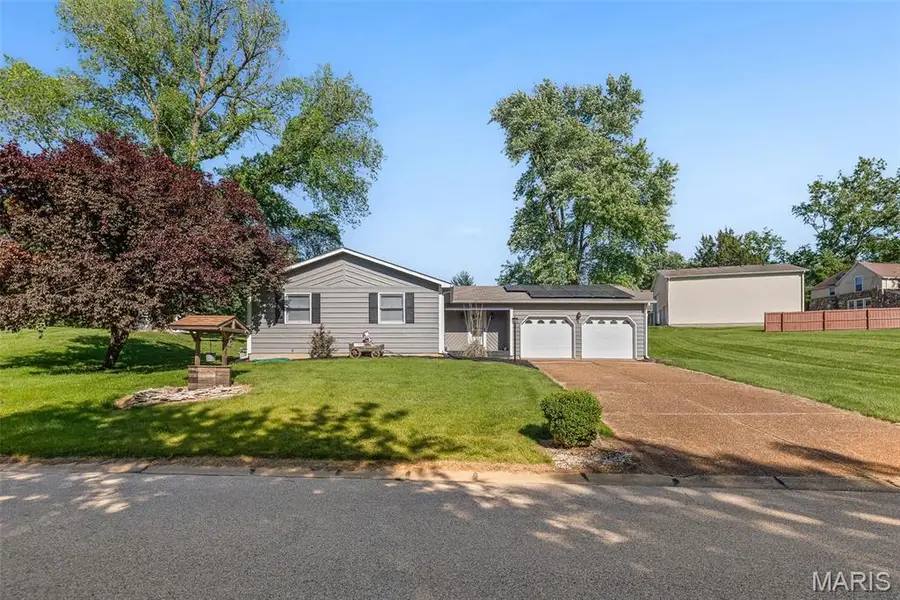 204 Coral Drive, Collinsville, IL 62234 - #3