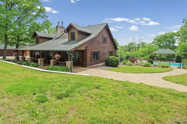 11739 Indian Creek Road, Richwoods, MO 63071