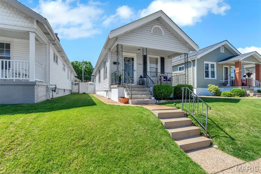 5446 Dempsey Avenue, Saint Louis, MO 63110 - #3