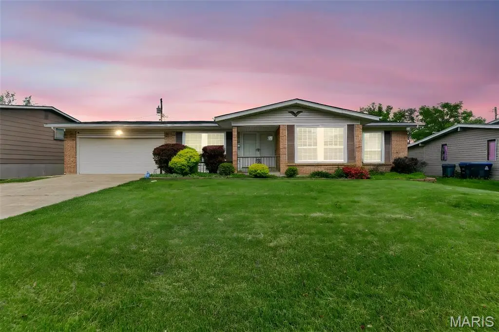 1285 Flamingo Drive, Florissant, MO 63031 - #1