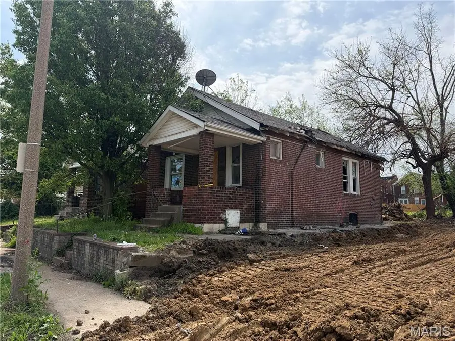 4816 Highland Avenue, Saint Louis, MO 63113 - #2