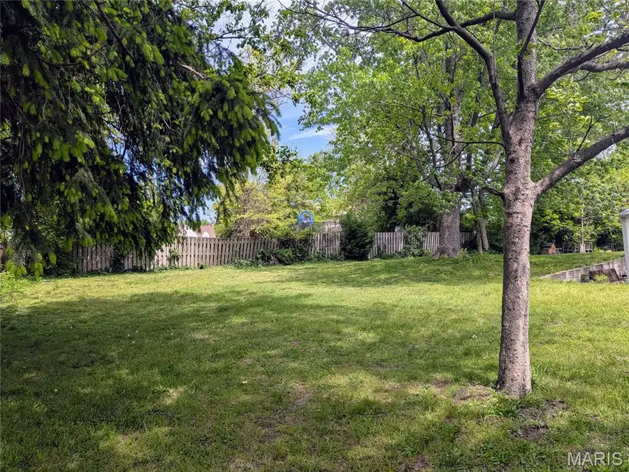 15 Hereford Avenue, Saint Louis, MO 63135 - #2